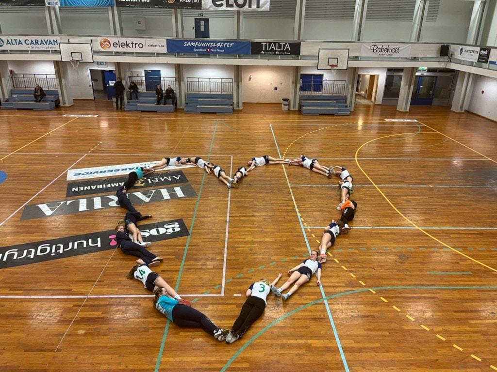 J 2006 Reiste nordover for å oppleve lyspunkter